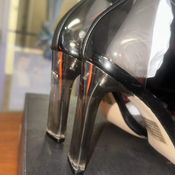 Rumo Pointed Toe Pump- Beige - Picture 7 of 9